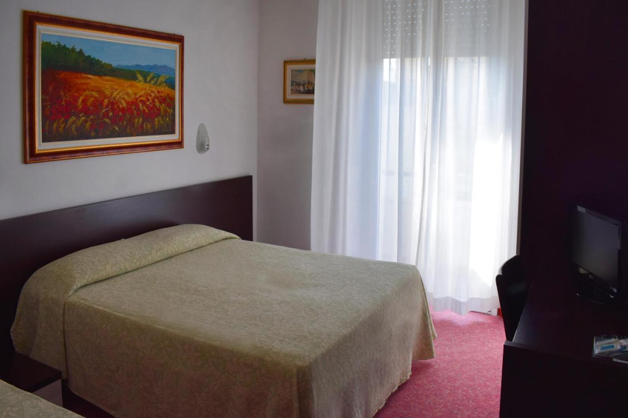Hotel Igea Spiaggia Bellaria-Igea Marina Esterno foto