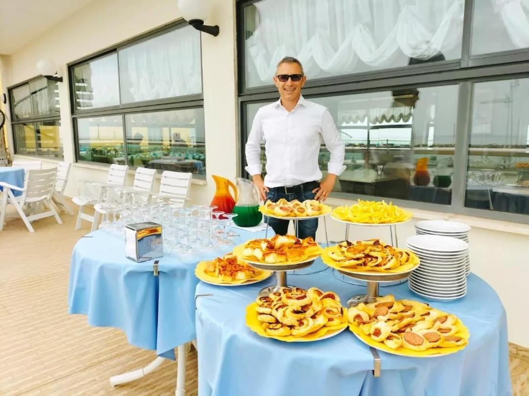Hotel Igea Spiaggia Bellaria-Igea Marina Esterno foto