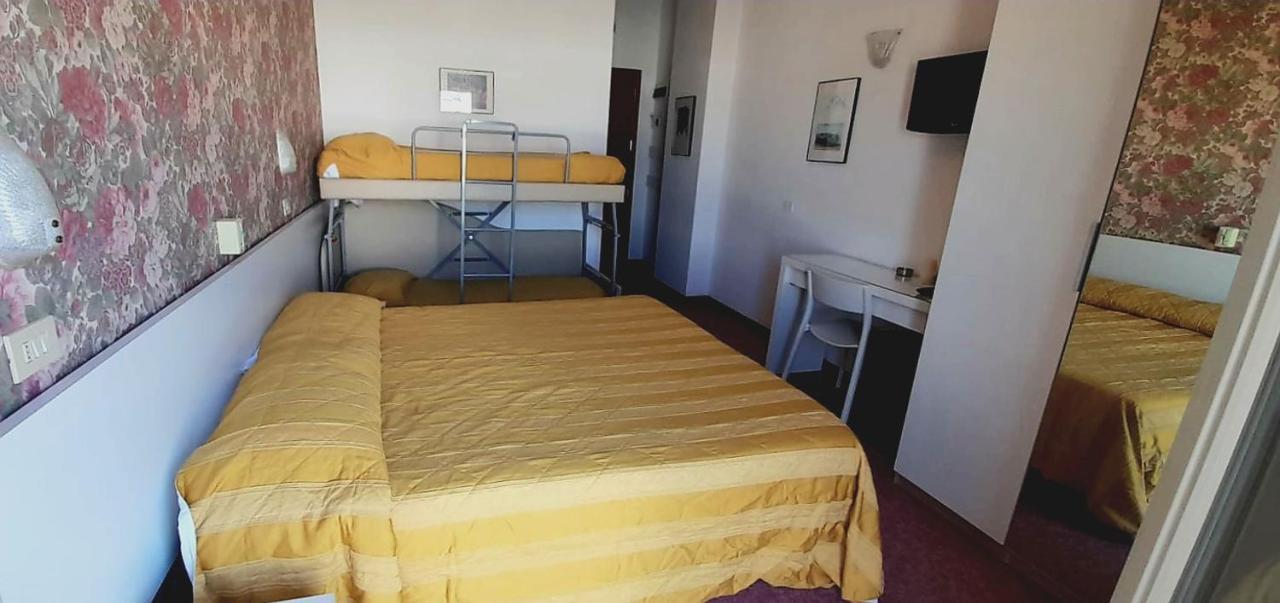 Hotel Igea Spiaggia Bellaria-Igea Marina Esterno foto