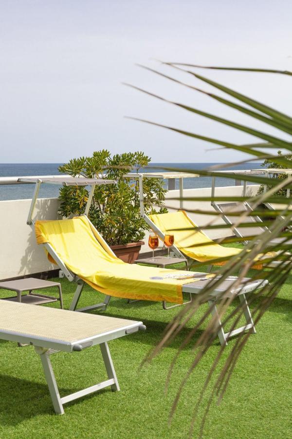 Hotel Igea Spiaggia Bellaria-Igea Marina Esterno foto