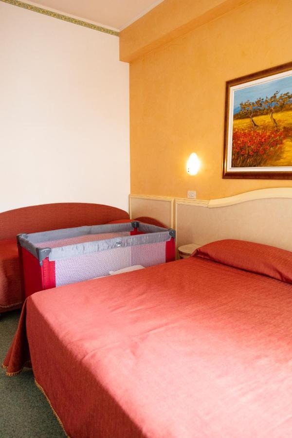 Hotel Igea Spiaggia Bellaria-Igea Marina Esterno foto