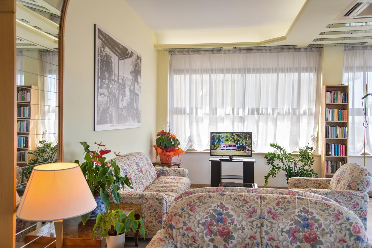 Hotel Igea Spiaggia Bellaria-Igea Marina Esterno foto
